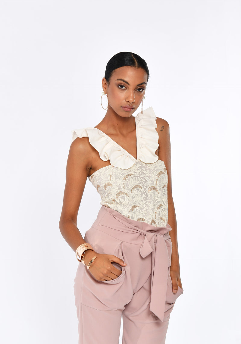 COYA EMBROIDERED RUFFLE TOP / RARA BELTED PANTS DUSKY PINK